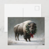 Festive Bison with Holiday Wreath ポストカード (正面/裏面)