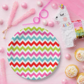 Festive Chevron Pattern – Retro Holiday Stripes ペーパープレート (パーティー)