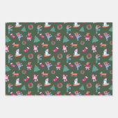 Festive Dogs IceSkating Red Green Yellow Christmas ラッピングペーパーシート (正面)