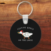 Festive Goose On The Loose Funny Silly Goose Retro キーホルダー (正面)