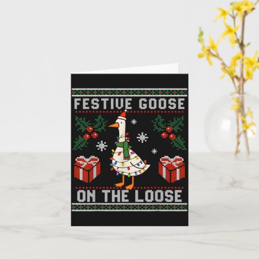 Festive Goose On The Loose Funny Ugly Sweater Chri カード (黄色い花)
