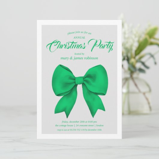 Festive Green Bow Christmas Holiday Party  招待状 (スタンド正面)
