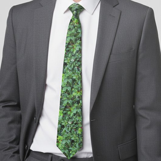 Festive Green Holly and Berries Christmas Neck Tie ネクタイ