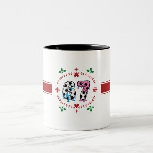 Festive Holiday 67 Soccer Ice Cream Drip Mug,  ツートーンマグカップ (中央)