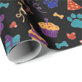 Festive Paw Prints & Party Treats Pet Anniversary ラッピングペーパー (ロールコーナー)