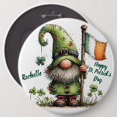 Festive St. Patrick’s Day Gnome With Irish Flag  缶バッジ (正面&裏面)