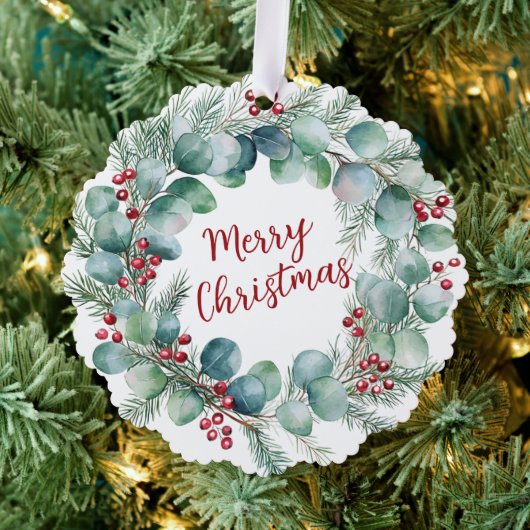 Festive Wreath with Red Berries and Eucalyptus  オーナメントカード (インサイチュ (木))