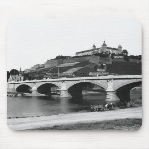 Festung Marienbergの要塞 マウスパッド