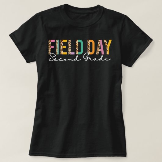 Field Day 2022 Scの最後の日の2年生先生 Tシャツ (デザイン正面)