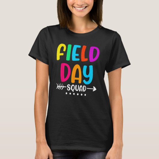Field Fun Day 2023 Squad School Trip Vibes Kids Te Tシャツ (正面)