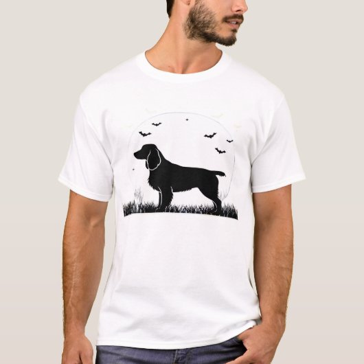 Field Spaniel Dog � Halloween Moon Silhouette Clas Tシャツ (正面)