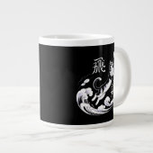 Fierce Leaping Cat Soccer Mug - For Soccer Fans ジャンボコーヒーマグカップ (正面右)