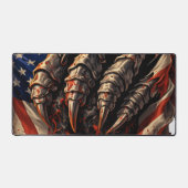 Fierce Monster Tearing American Flag Art デスクマット (正面)