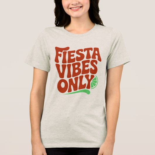 Fiesta Vibes Only Retro Typography T-Shirt トライブレンドＴシャツ (正面)