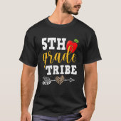 Fifth Grade Tribe Leopard Back To School Teacher S Tシャツ (正面)