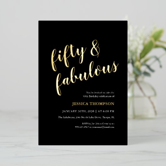 Fifty and Fabulous Gold Script 50th Birthday 箔招待状 (立ち正面)