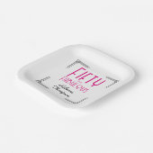 Fifty and Fabulous Hot Pink Art Deco 50th Birthday ペーパープレート (傾斜あり)