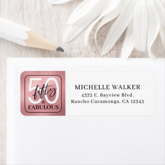 Fifty and Fabulous Script 50th Birthday ラベル (インサイチュ)