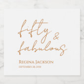 Fifty And Fabulous Script Gold 50th Birthday Party スパークリングワインラベル (シングルラベル)