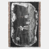 figdewdrop Fig & Blinky Graveyard Throw Blanket スローブランケット (正面縦)