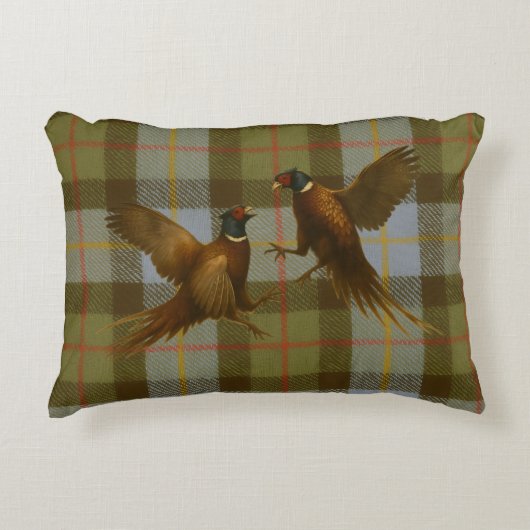 Fighting Pheasants on tweed / tartan background  アクセントクッション (正面)