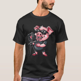 Film Director Camera Man Pig funny Tシャツ