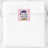 Finally Done Class of 2026 Pink Graduation Sticker スクエアシール (バッグ)