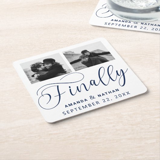 Finally Minimalist結婚の2枚の写真Save the Date スクエアペーパーコースター (アングル)