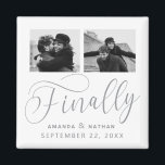 Finally Minimalist結婚の2枚の写真Save the Date マグネット<br><div class="desc">それは待つ価値があり、今ではあなたは最終的にあなたの保存日を送信する準備ができている！このミニマルな結婚式は、日付の磁石を除いて完全にシンプルまだすごいだ。自分のデザイン、名前、日付を追加して、写真を簡単にパーソナライズ結婚する。一致する項目はコレクション内に見つかる。</div>