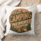 Find Camping Near Me – Retro Camping Throw Pillow クッション (ブランケット)
