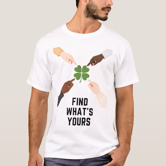 Find Whats Yours Minimal Lucky Clover Mens T Shirt Tシャツ (正面)