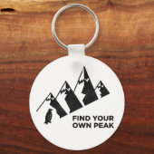 Find Your Own Peak– Inspirational Penguin Design キーホルダー (正面)