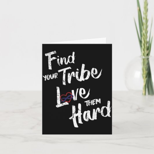 Find Your Tribe Love Them Hard Funny Family Reunio カード (正面)
