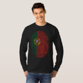 Fingerprint Proud Portuguese Roots Portugal Flag Tシャツ (正面フル)