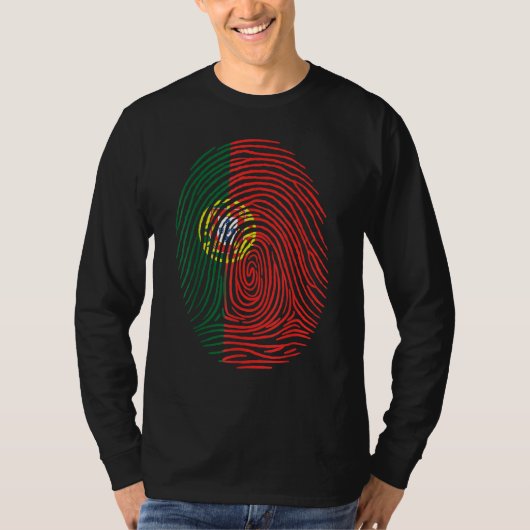 Fingerprint Proud Portuguese Roots Portugal Flag Tシャツ (正面)