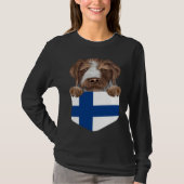 Finland Flag German Wirehaired Pointer Dog In Pock Tシャツ (正面)