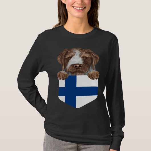 Finland Flag German Wirehaired Pointer Dog In Pock Tシャツ (正面)