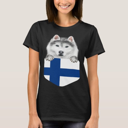Finland Flag Siberian Husky Dog In Pocket Tシャツ (正面)