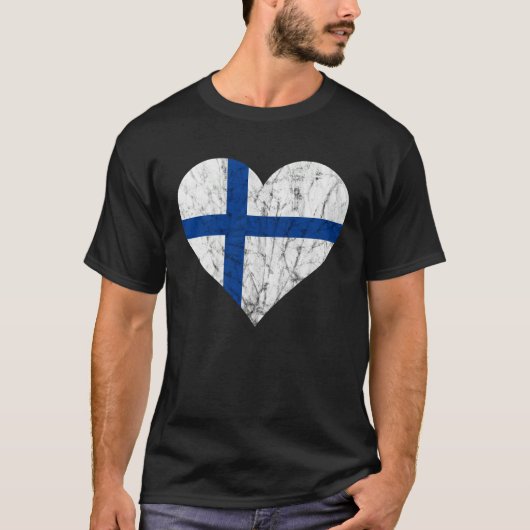 Finland Heart Suomi Finnish Flag Sisu Fin Pride Tシャツ (正面)