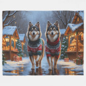 Finnish Lapphund Dogs Christmas Snow Holiday フリースブランケット (正面(横))