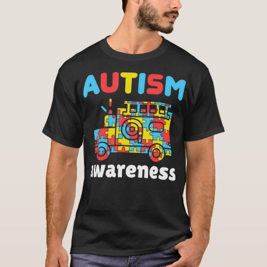 Firefighter Autism Awareness Puzzle Pieces Fire Tシャツ (正面)