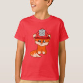 Firefighter Fox With A Firefighter Hat T-Shirt Tシャツ (正面)