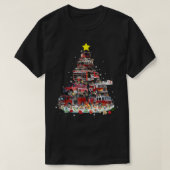 Firefighter Truck Christmas Tree Funny Xmas Pajama Tシャツ (デザイン正面)