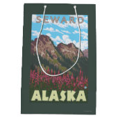 Fireweed及び山- Seward、アラスカ ミディアムペーパーバッグ (裏面)