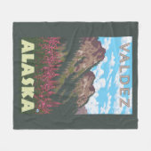 Fireweed及び山- Valdez、アラスカ フリースブランケット (正面(横))