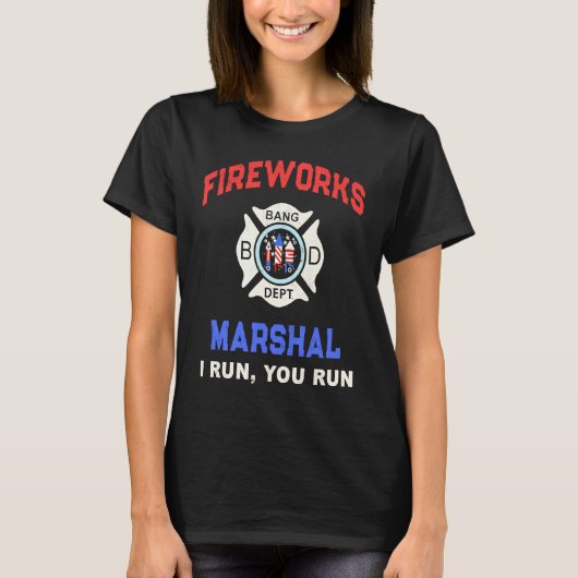 FIREWORKS MARSHAL America Firefighter Pyro Technic Tシャツ (正面)