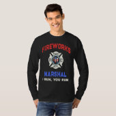 FIREWORKS MARSHAL America Firefighter Pyro Technic Tシャツ (正面フル)