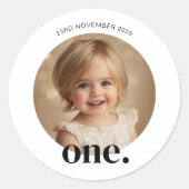 First Bithday Photo Round Sticker in Black & White ラウンドシール (正面)