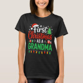 First Christmas As A Grandma Matching New Nana Gra Tシャツ (正面)