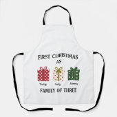 First Christmas as Family of Three Gift エプロン (正面)